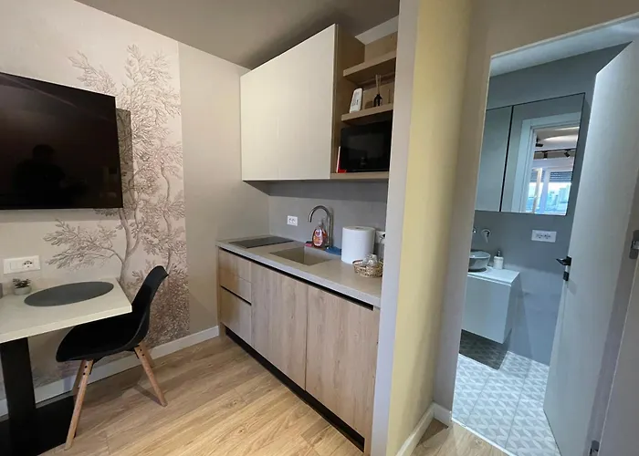 Piazza Center Chic App - Enjoy Travel Apartment